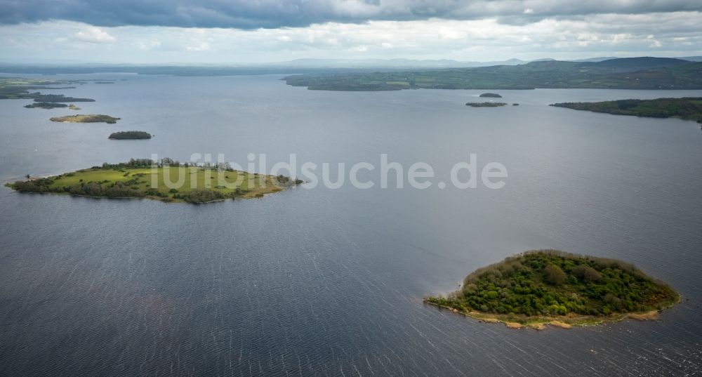 Luftaufnahme Mountshannon - See- Insel auf dem Lough Derg in Mountshannon in Clare, Irland