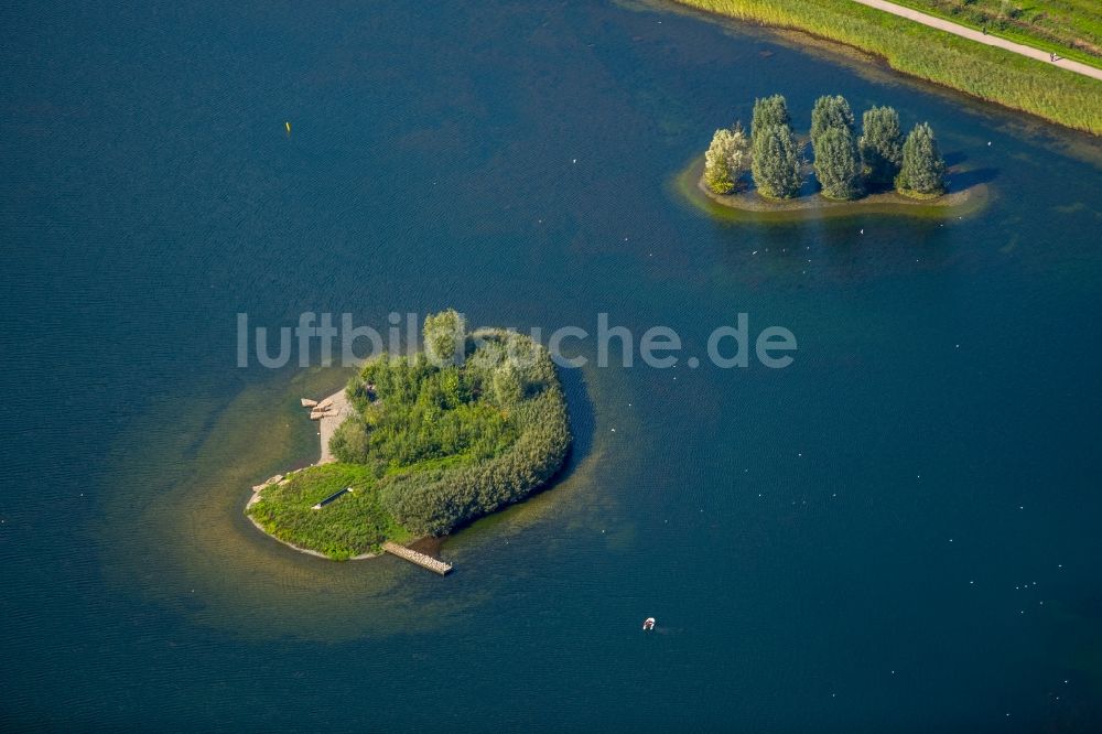 Dortmund aus der Vogelperspektive: See- Insel auf dem Phoenix See in Dortmund im Bundesland Nordrhein-Westfalen