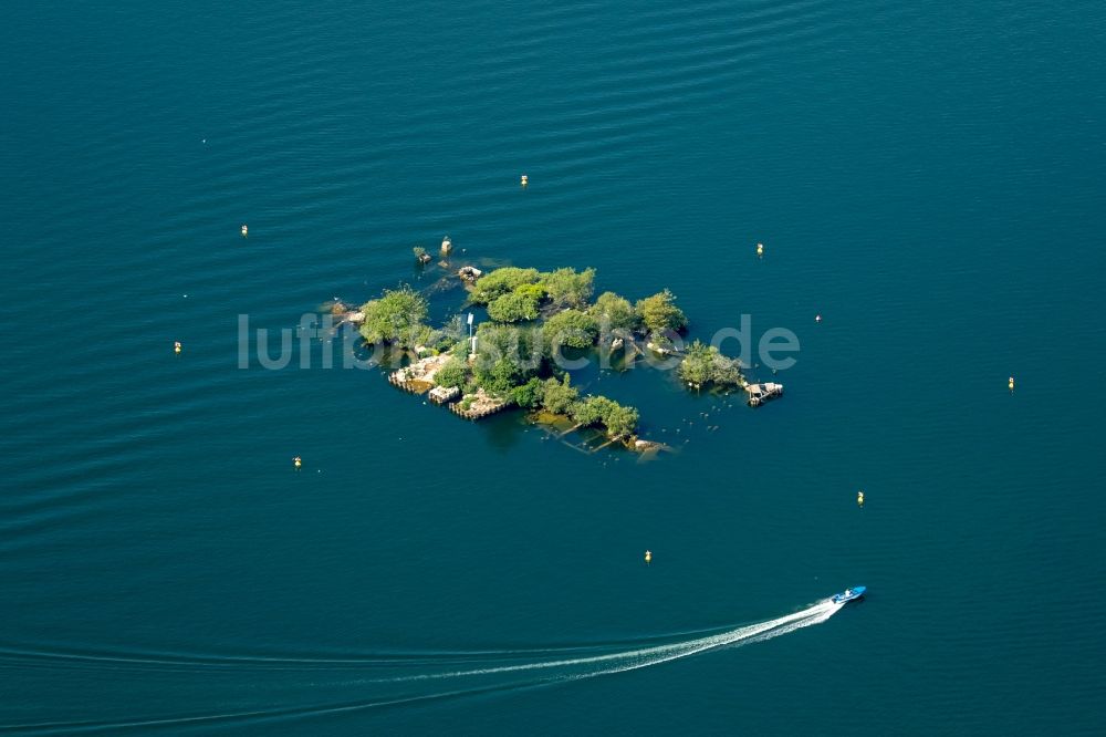 Luftbild Neubrandenburg - See- Insel auf dem Tollensesee in Neubrandenburg im Bundesland Mecklenburg-Vorpommern