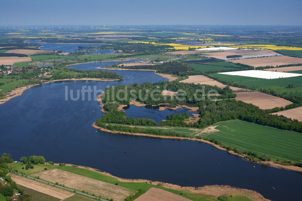 Luftbild Beetzsee - Seen- Kette und Uferbereiche des Sees Beetzsee im Bundesland Brandenburg, Deutschland