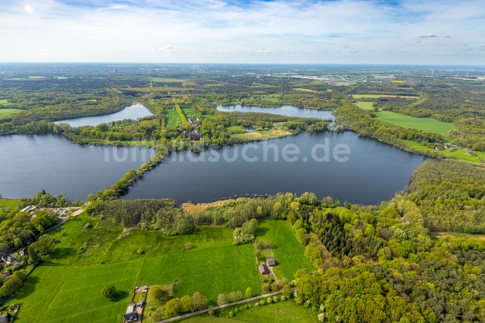 Luftaufnahme Nettetal - Seen- Kette und Uferbereiche des Sees Großer De Wittsee - Krickenbecker Seen in Nettetal im Bundesland Nordrhein-Westfalen, Deutschland