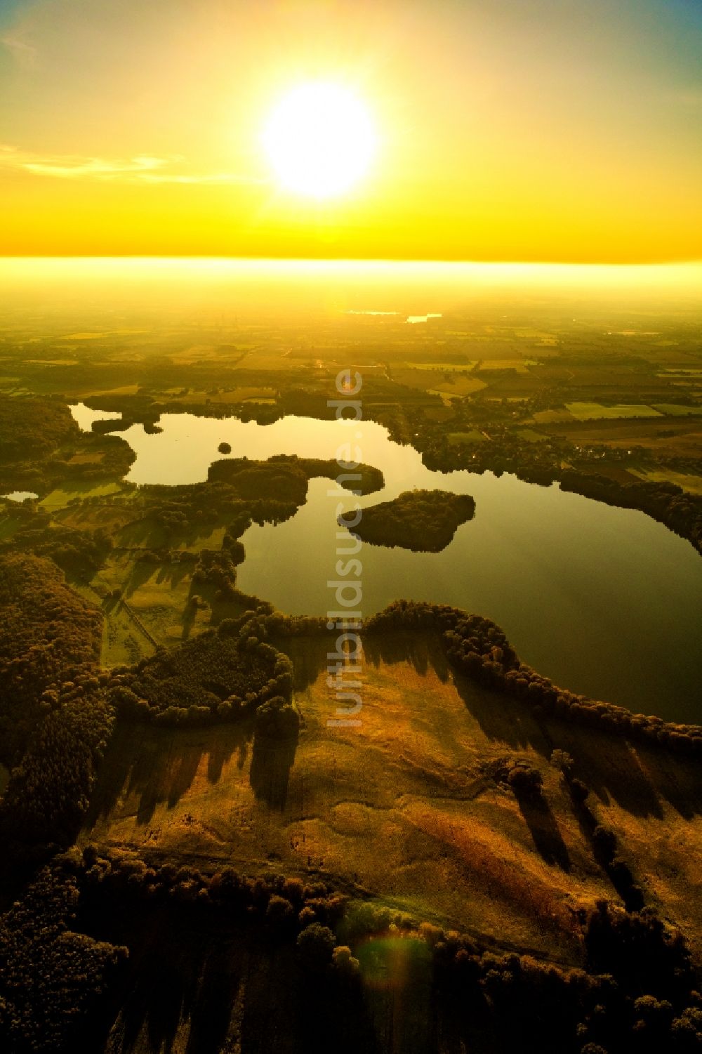 Stocksee von oben - Seen- Kette und Uferbereiche des Stocksees in im Bundesland Schleswig-Holstein, Deutschland