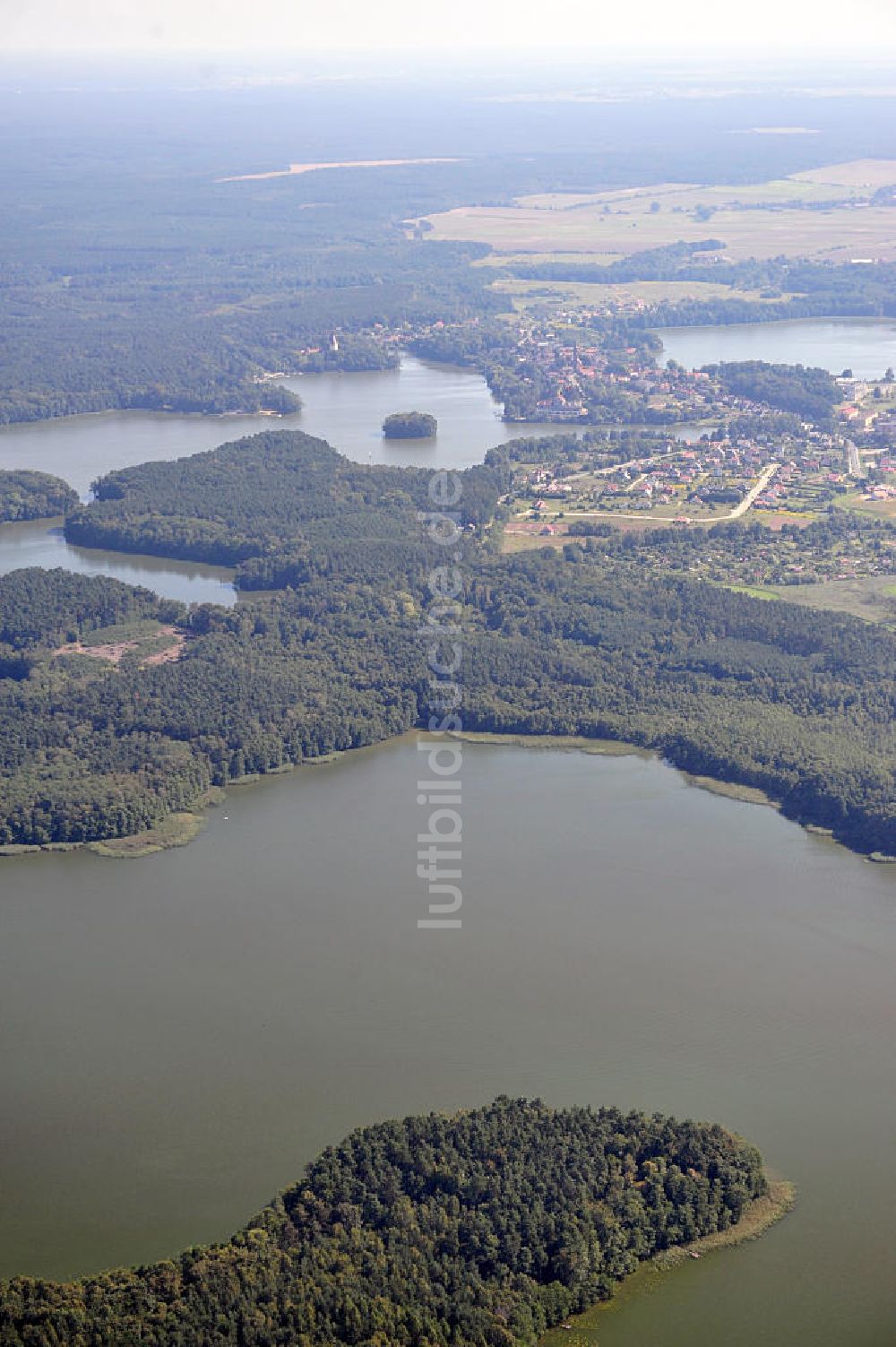 Luftaufnahme KÖNIGSWALDE / LUBNIEWICE - Seenlandschaft der Lebuser Seenplatte bei Königswalde in der Provinz Lebus