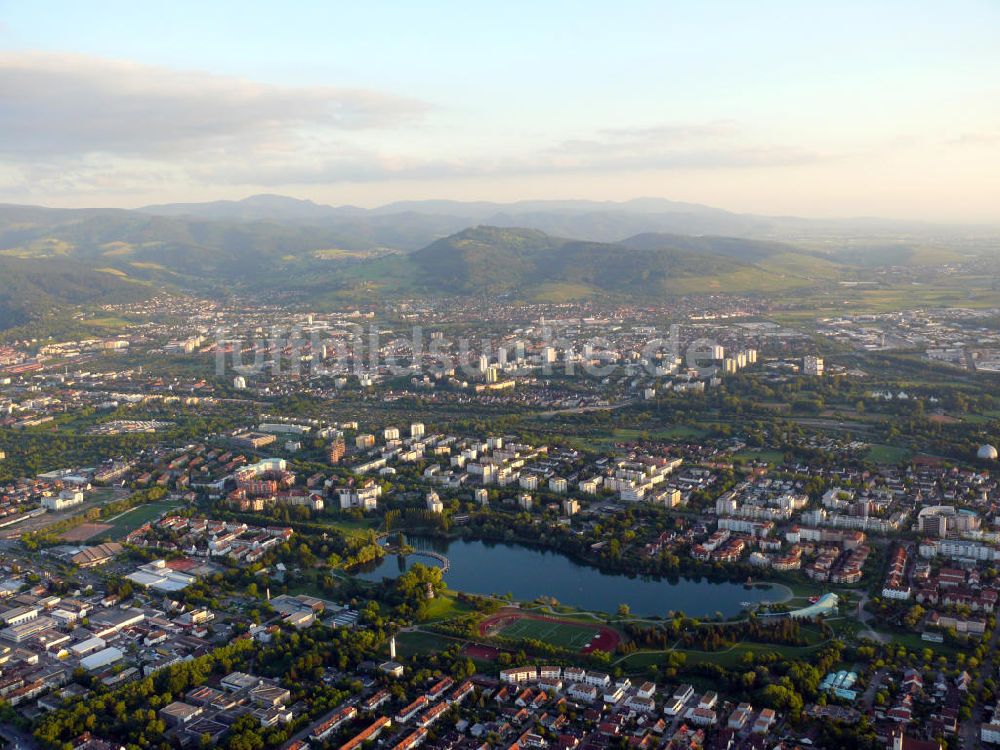 Freiburg von oben - Seepark Freiburg