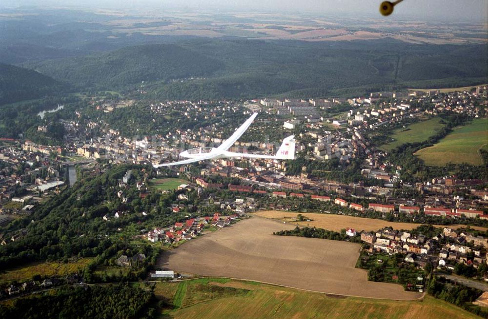 Greiz / Sachsen von oben - Segelflug mit dem ASH 25 über Greiz und dem Flugplatz Greiz