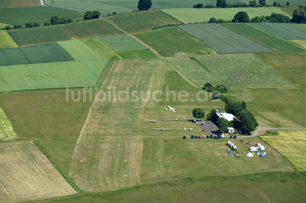 Luftbild Hienheim - Segelflug- Gelände auf dem Flugplatz in Hienheim im Bundesland Bayern, Deutschland