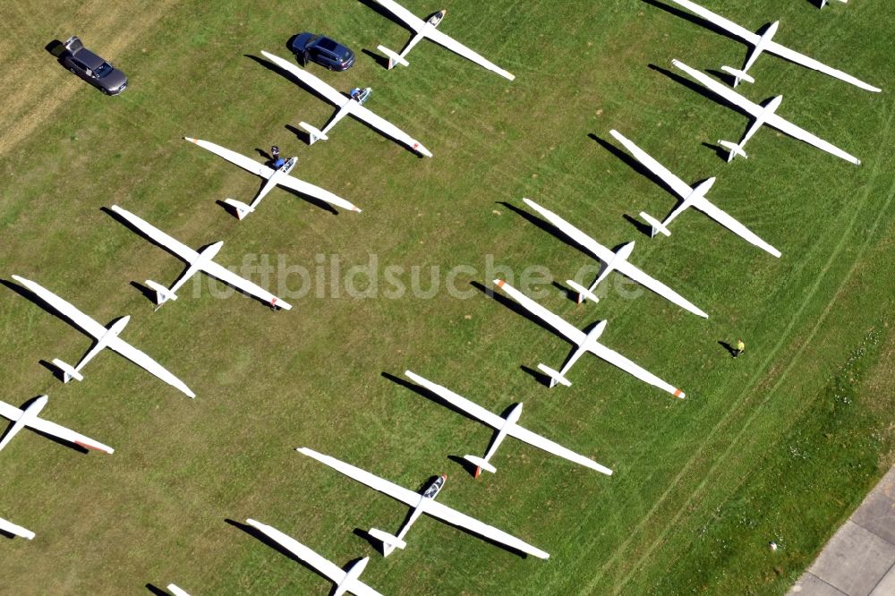 Kamenz von oben - Segelflug- Gelände auf dem Flugplatz in Kamenz im Bundesland Sachsen