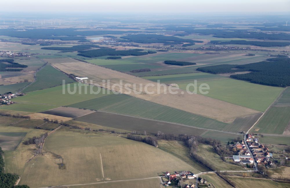 Luftbild Lüsse - Segelflug- Gelände auf dem Flugplatz in Lüsse im Bundesland Brandenburg, Deutschland