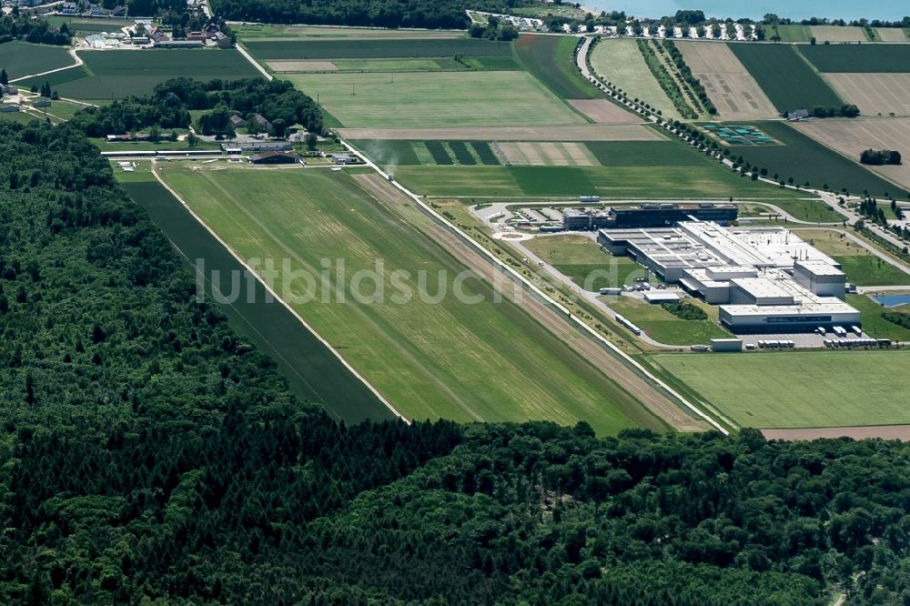 Rheinstetten aus der Vogelperspektive: Segelflug- Gelände auf dem Flugplatz Segelfluggelände Rheinstetten in Rheinstetten im Bundesland Baden-Württemberg, Deutschland