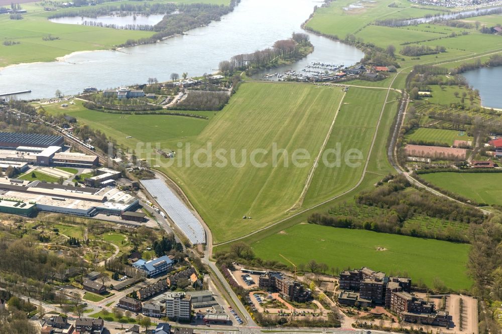 Luftaufnahme Wesel - Segelflugplatz Wesel Römerwardt EDLX in Wesel im Niederrhein im Bundesland Nordrhein-Westfalen