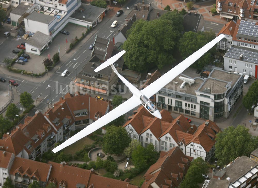 Hamm aus der Vogelperspektive: Segelflugzeug ASW21 über der Hammer Innenstadt