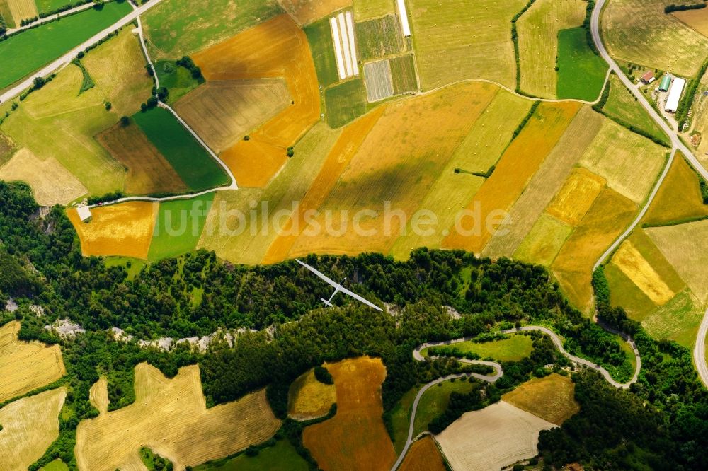 Chorges aus der Vogelperspektive: Segelflugzeug im Fluge über dem Luftraum in Chorges in Provence-Alpes-Cote d'Azur, Frankreich