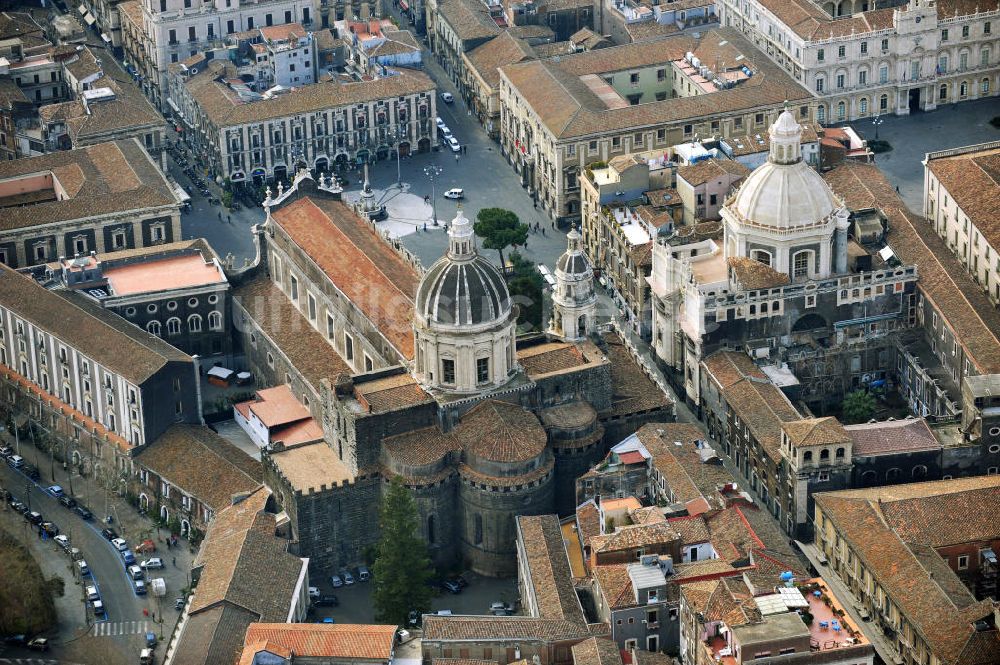 Catania Sizilien von oben - Sehenswürdigkeiten in Catania auf Sizilien in Italien