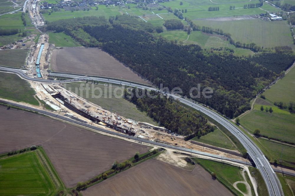 Luftbild SELCHOW - Selchower Kurve der Deutschen Bahn beim Anschluß des Flughafens Schönefeld BBI