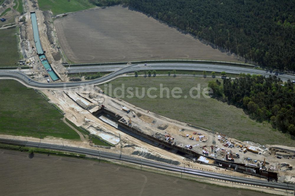 Luftbild SELCHOW - Selchower Kurve der Deutschen Bahn beim Anschluß des Flughafens Schönefeld BBI