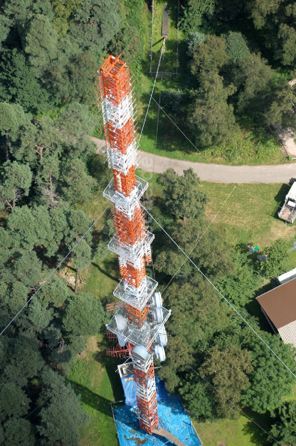 Neustadt an der Weinstrasse aus der Vogelperspektive: Sendemast bei Neustadt an der Weinstrasse