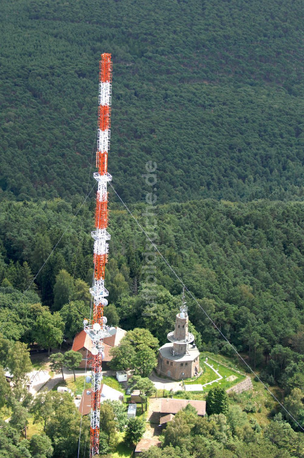 Neustadt an der Weinstrasse aus der Vogelperspektive: Sendemast bei Neustadt an der Weinstrasse