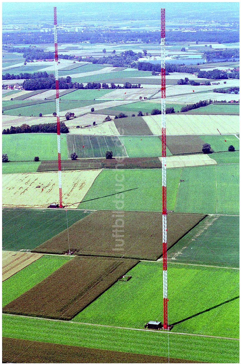 Deggendorf von oben - Sendemast östlich von Deggendorf