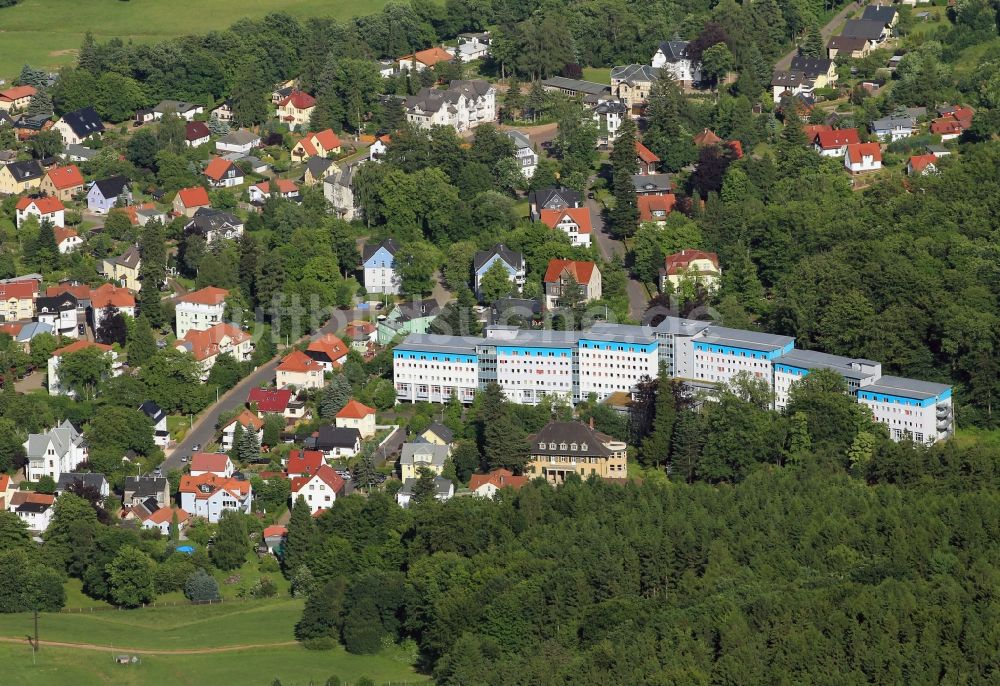 Tabarz von oben - Seniorenpflegeeinrichtung Rennsteigblick in Tabarz im Bundesland Thüringen