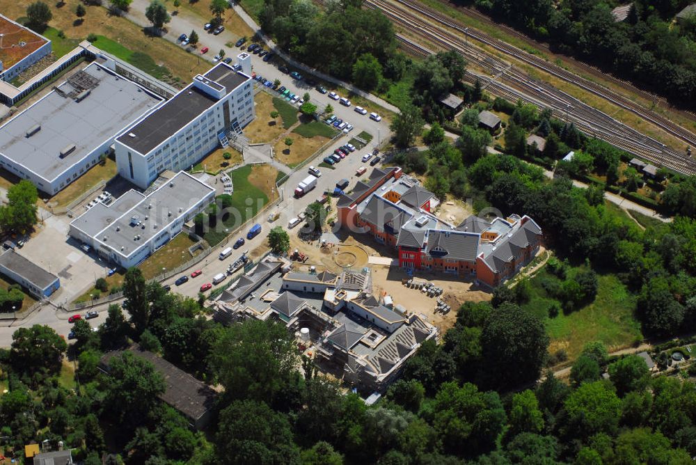 Luftaufnahme Berlin - Seniorenresidenz Wohnpark am Rohrpfuhl in Berlin Mahlsdorf