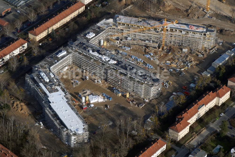 Berlin von oben - Seniorenwohnanlage Rosenhof in Zehlendorf Berlin