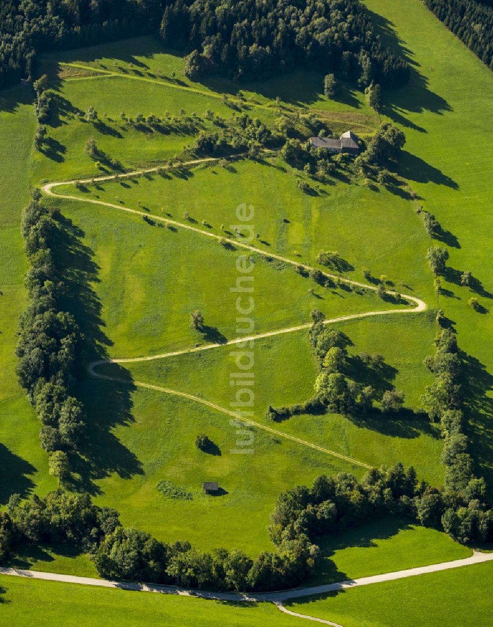 Luftaufnahme Waidhofen an der Ybbs - Serpentinen bei Waidhofen an der Ybbs im Bundesland Niederösterreich in Österreich