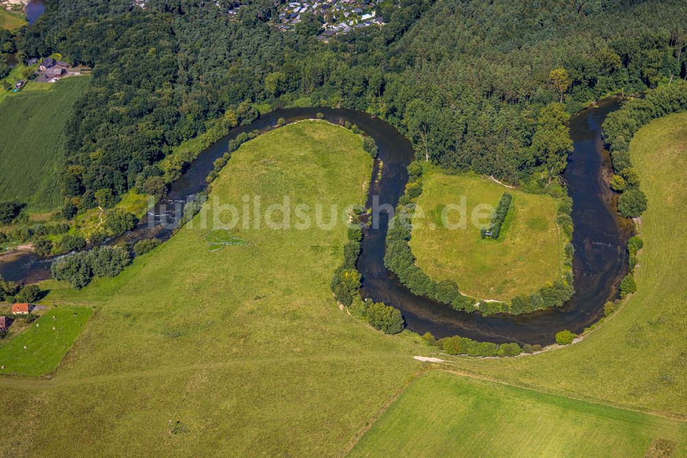 Datteln von oben - Serpentinenförmiger Fluss- Kurvenverlauf der Lippe in Olfen im Bundesland Nordrhein-Westfalen, Deutschland