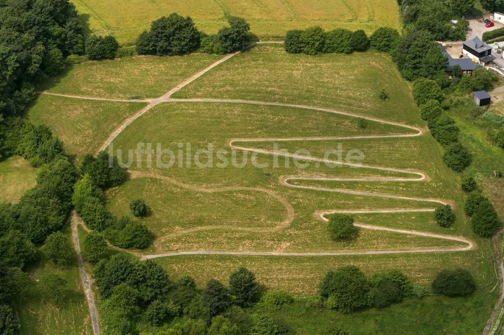 Luftbild Ennepetal - Serpentinenweg im Park des Sanatorium Königsfeld bei Ennepetal im Bundesland Nordrhein-Westfalen