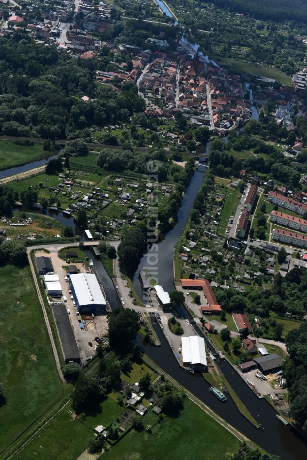 Grabow von oben - Serrahnwehr und Schleuse in Grabow im Bundesland Mecklenburg-Vorpommern