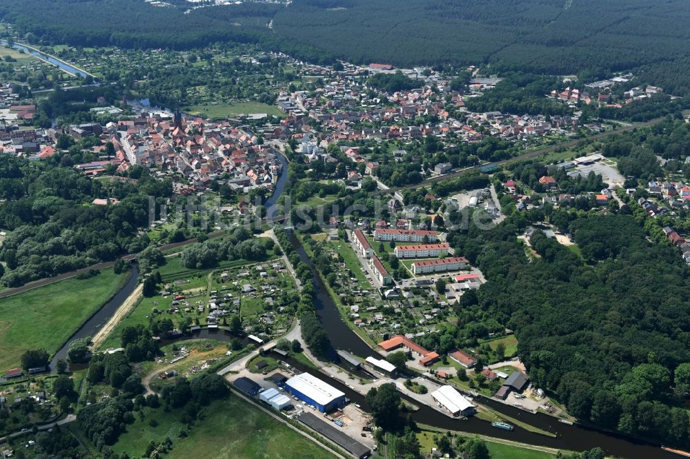 Luftbild Grabow - Serrahnwehr und Schleuse in Grabow im Bundesland Mecklenburg-Vorpommern