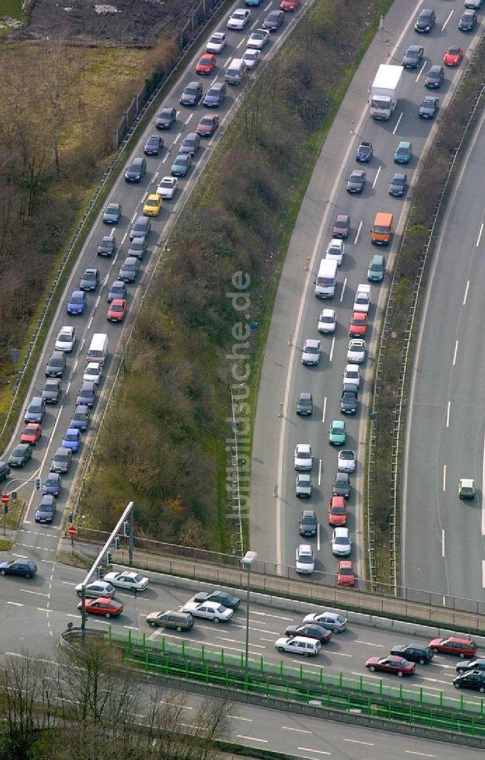 Bochum aus der Vogelperspektive: Sheffieldring Bochum