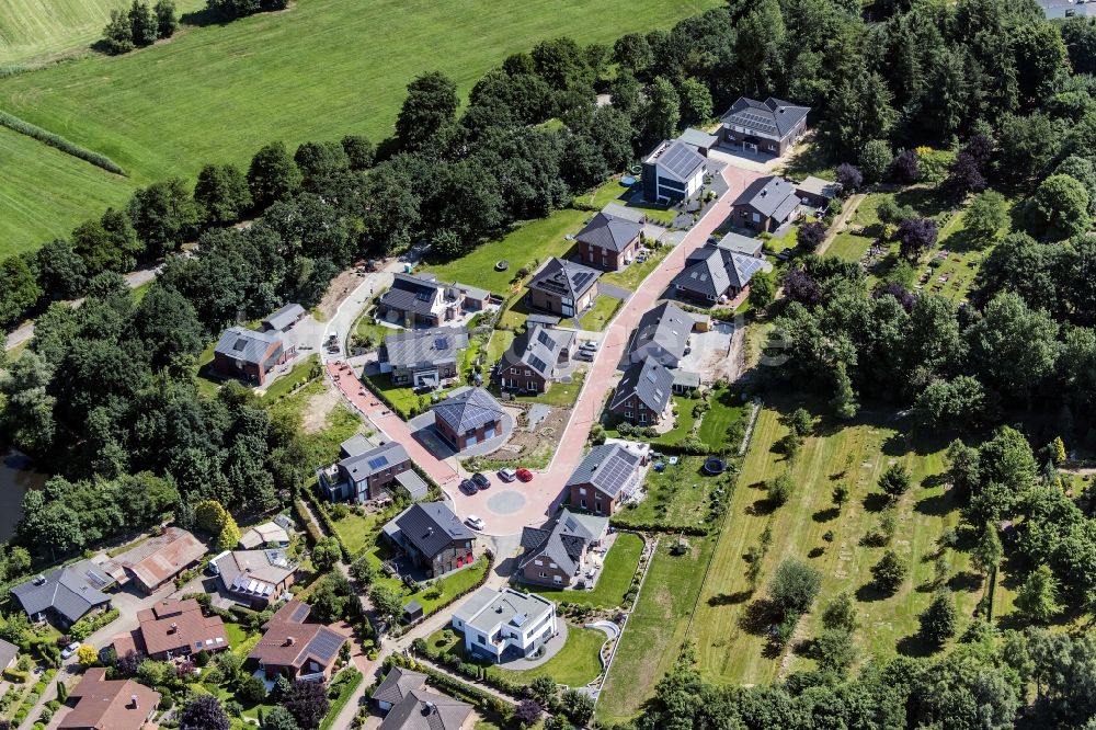 Stade von oben - Siedlungsgebiet Burgwiesen in Stade Hohenwedel im Bundesland Niedersachsen, Deutschland