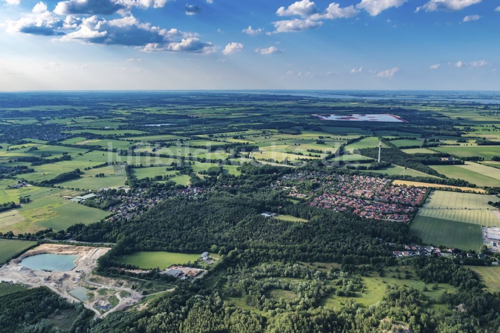 Stade aus der Vogelperspektive: Siedlungsgebiet Haddorf in Stade im Bundesland Niedersachsen, Deutschland