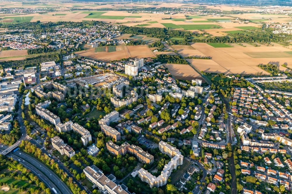 Luftbild Frankfurt am Main - Siedlungsgebiet im Ortsteil Bonames in Frankfurt am Main im Bundesland Hessen, Deutschland