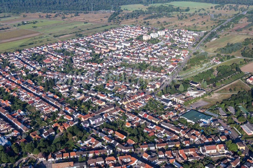 Wiesental von oben - Siedlungsgebiet in Wiesental im Bundesland Baden-Württemberg, Deutschland