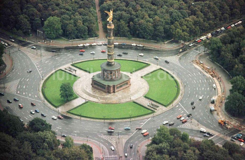 Luftaufnahme Berlin - Siegessäule im Tiergarten