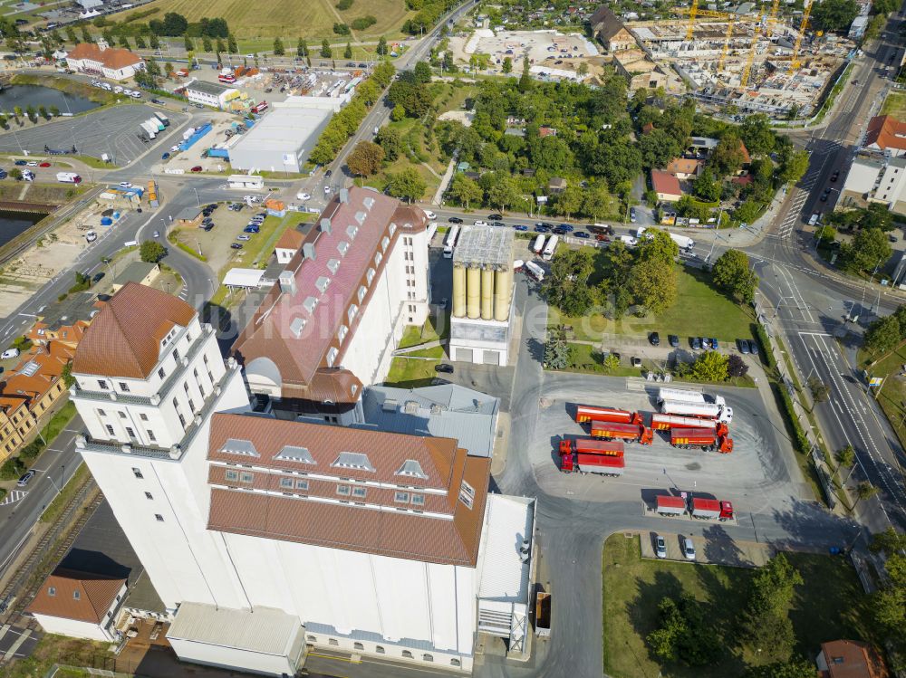 Luftbild Dresden - Silo und Getreide- Speicher Dresdner Hafenmühle im Albertshafen in Dresden im Bundesland Sachsen, Deutschland