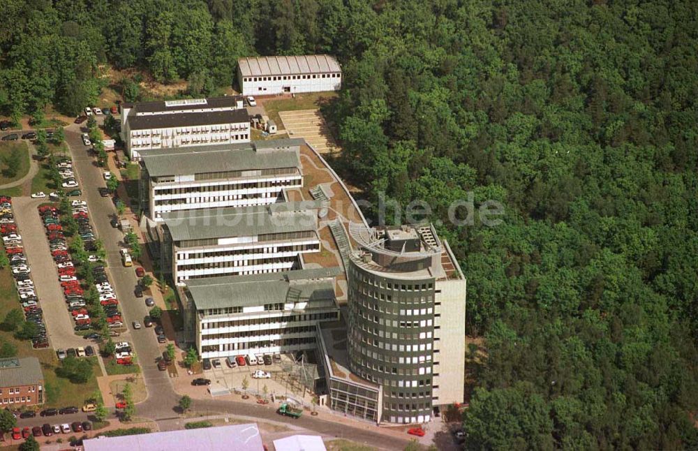 Potsdam-Drewitz aus der Vogelperspektive: Sitz der Landesinvestitionsbank DGE in Potsdam Drewitz.