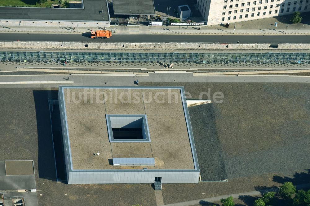 Berlin von oben - Sitz der Stiftung Topographie des Terrors im Ortsteil Kreuzberg in Berlin