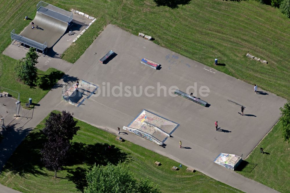 Freiburg im Breisgau von oben - Skatepark und Skatebahn Skatepark Rieselfeld in Freiburg im Breisgau im Bundesland Baden-Württemberg, Deutschland