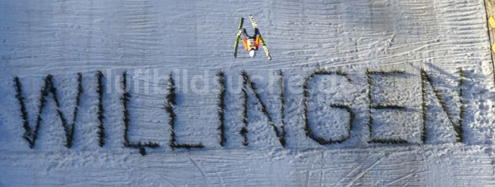 Willingen von oben - Skispringen beim World Ski- Cup Willingen 2014 an der Mühlenschanze in Willingen (Upland) im Hochsauerland in Hessen