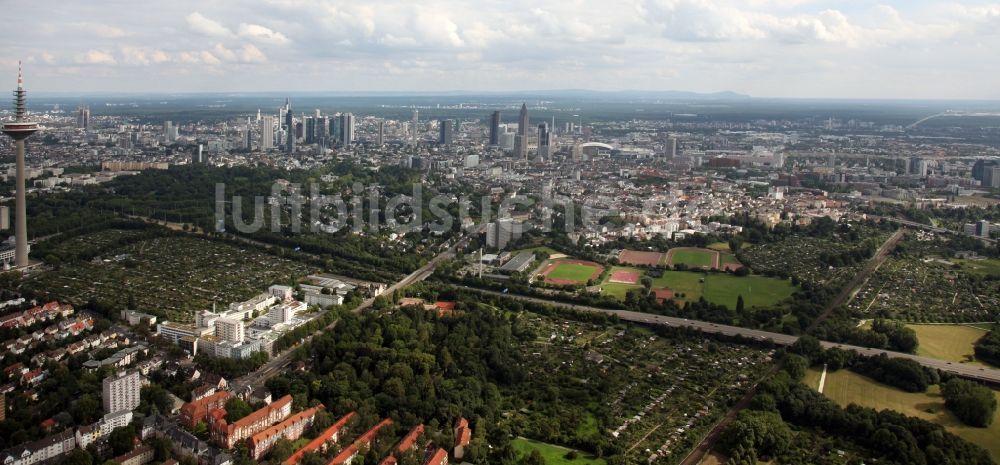 Luftbild Frankfurt am Main - Skyline der Stadt Frankfurt am Main im Bundesland Hessen