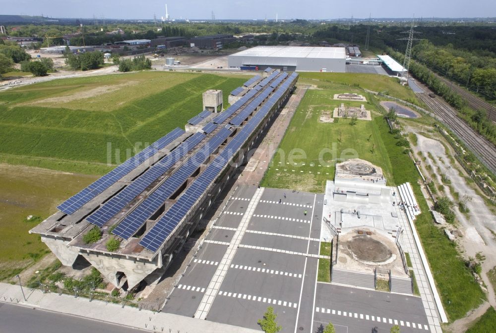 Gelsenkirchen von oben - Solaranlage und Skatepark auf dem Gelände des ehemaligen Schalker Verein in Gelsenkirchen in Nordrhein-Westfalen