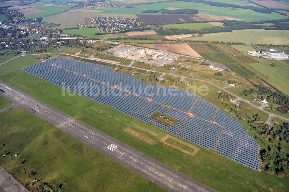 Werneuchen von oben - Solaranlagenfeld Werneuchen