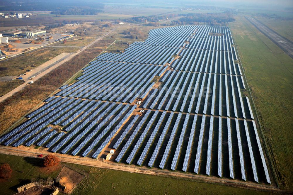 Werneuchen von oben - Solaranlagenfeld Werneuchen