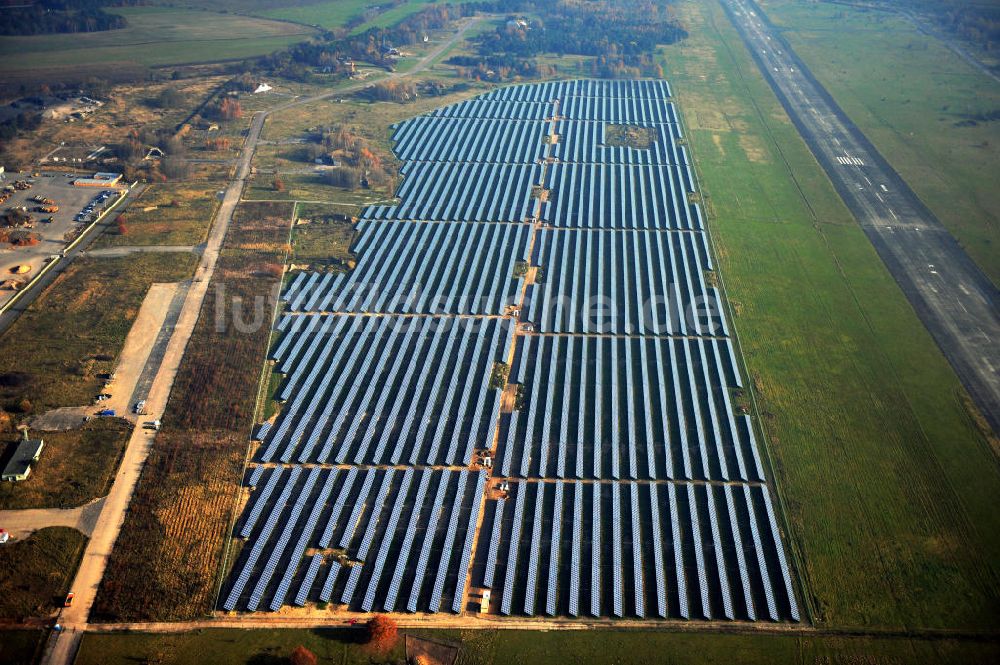 Luftaufnahme Werneuchen - Solaranlagenfeld Werneuchen