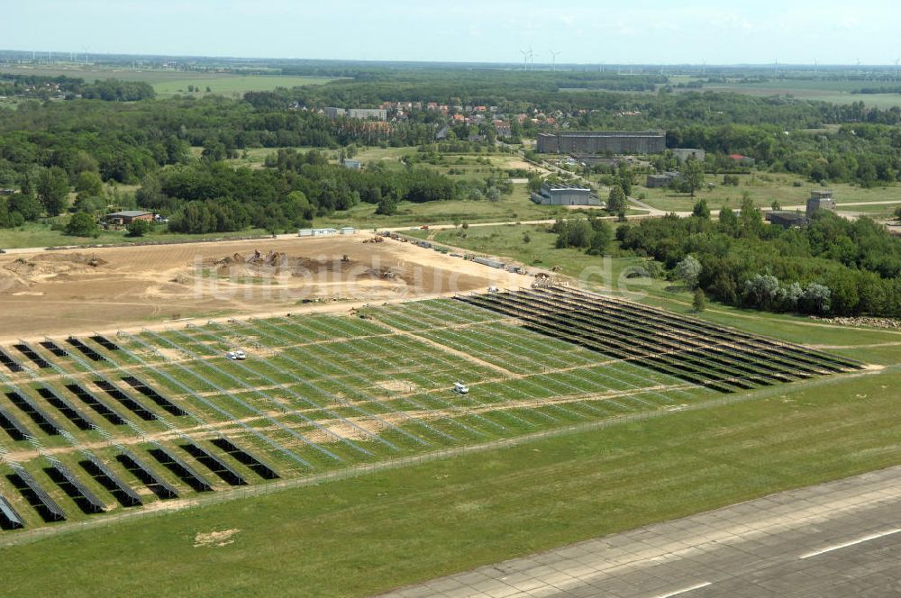 Luftbild TUTOW - Solarenergiepark am Flugplatz Tutow in Mecklenburg - Vorpommern