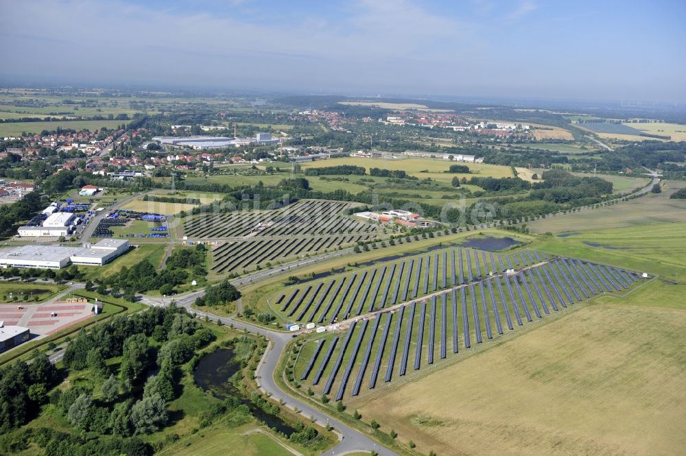 Luftaufnahme Boizenburg - Solarfeld, Solarpark bzw. Photovoltaikanlage in Boizenburg/Elbe im Bundesland Mecklenburg-Vorpommern