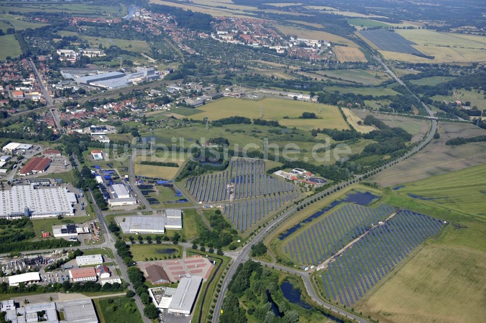 Boizenburg aus der Vogelperspektive: Solarfeld, Solarpark bzw. Photovoltaikanlage in Boizenburg/Elbe im Bundesland Mecklenburg-Vorpommern