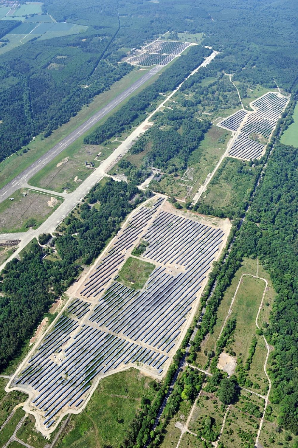 Luftaufnahme Allstedt - Solarpark Allstedt in Sachsen-Anhalt